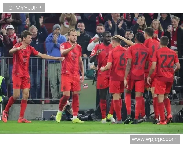 巴黎与拜仁精彩对决录像回放全程回顾与精彩瞬间分析 巴黎与拜仁精彩对决录像回放全程回顾与精彩瞬间分析