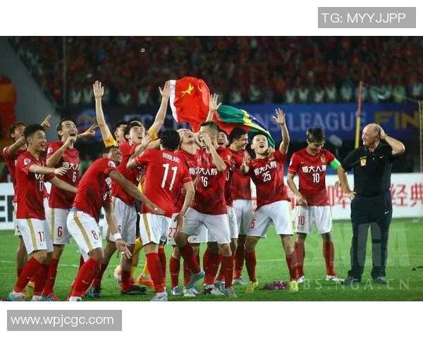 广州恒大对阵城南直播全程回顾与精彩瞬间分析