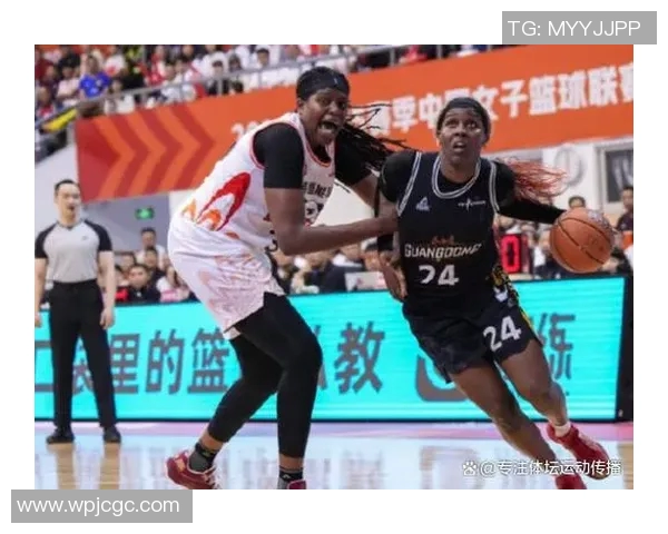 篮球裁判手势详解与应用技巧助你成为篮球比赛的专业观察者